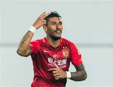 开元棋牌-北京人和客场逼平广州恒大，保持不败(北京人和俱乐部办公室已经搬空 球员们各奔前程)